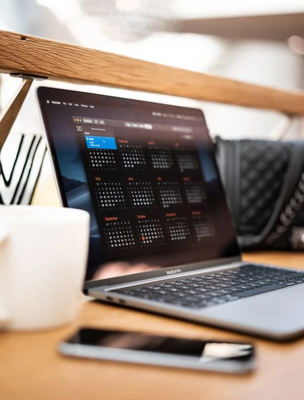 如何用正确的时态写出打动教授的英文故事读后感