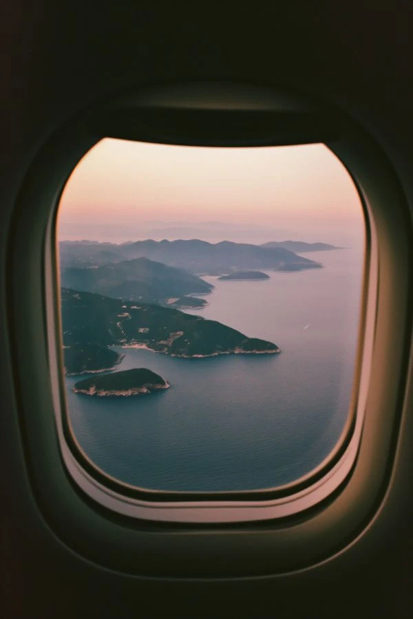 佛与珠儿的千年对话：一场关于执念与解脱的心灵震撼