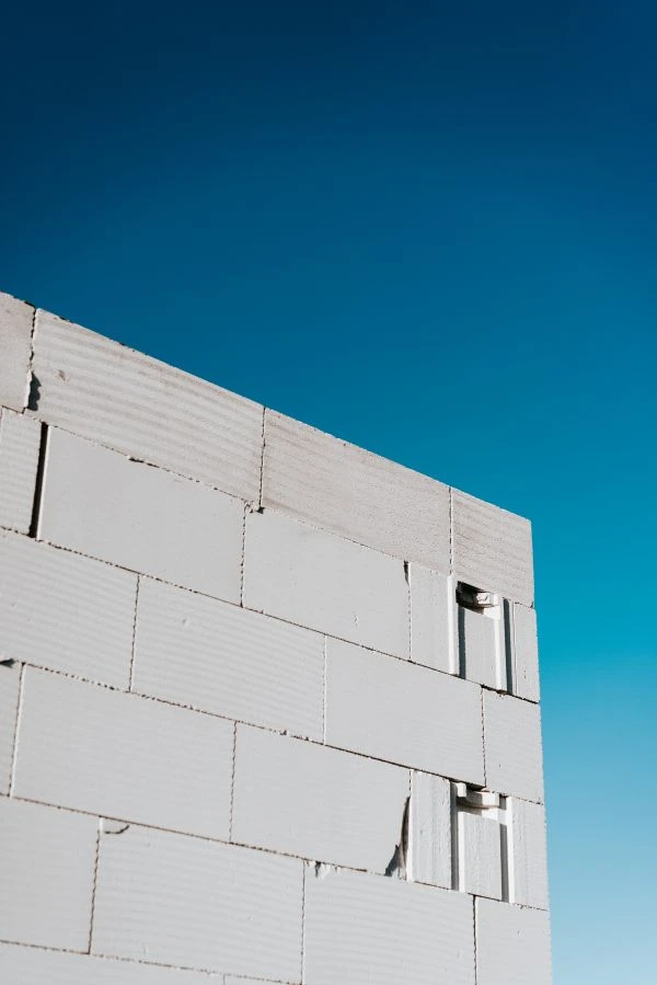 中国战疫故事汇：一部镌刻民族精神的时代史诗